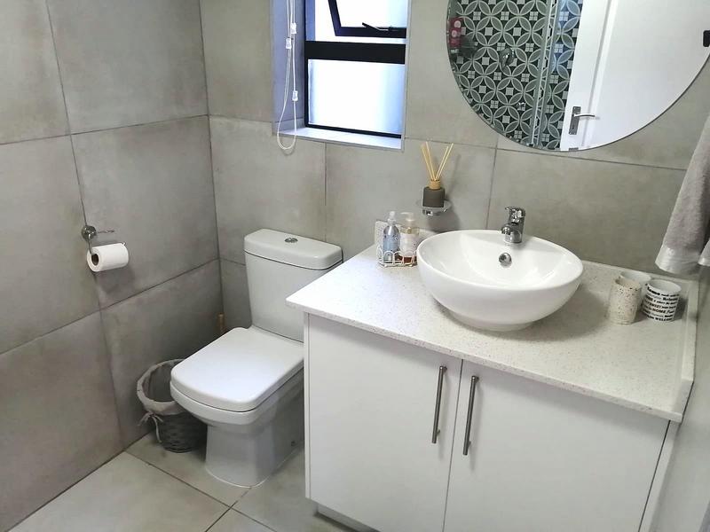 2 Bedroom Property for Sale in Island View Western Cape